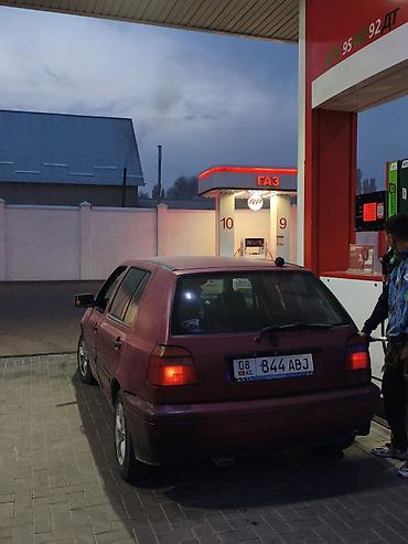 мос ваз 2107: Volkswagen Golf: 1993 г., Механика, Бензин, Хэтчбэк — 5
