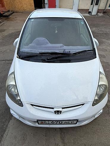 протива вес: Honda Fit: 2006 г., Автомат, Бензин, Хэтчбэк — 3