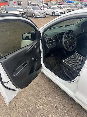 Chevrolet: Chevrolet Spark: 2020 г., Хэтчбэк — 20