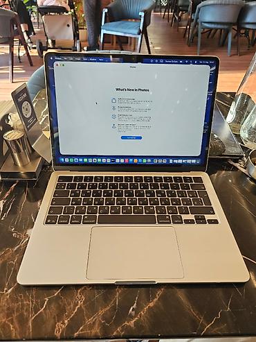 macbook air m4 ikinci el: Apple MacBook Air 13" – gümüş rəng satılır. Qeyd: Şəkillərdə real — 2