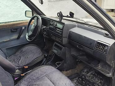 голф 6: Volkswagen Golf: 1991 г., 1.8 л, Механика, Бензин, Хэтчбэк — 4