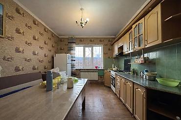 Продажа коттеджей и домов: 💎СРОЧНО ПРОДАЕТСЯ ДОМ 🏢Комнат: 4 📍Район: Ленинский район 🏘️Микрорайон — 2