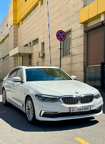 Частная аренда авто: Прокат BMW G30 2018 года выпуска, объем двигателя 2.0 турбо дизель, в — 3