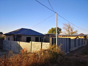 Продажа домов: Дом, 100 м², 5 комнат, Собственник — 2