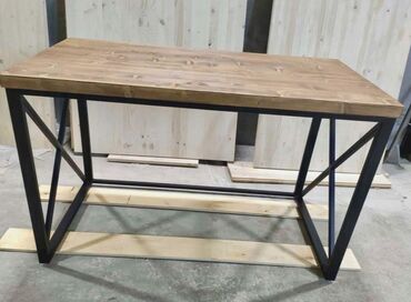 Письменные столы: Письменный стол — 30