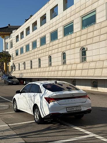 Продажа авто: Hyundai Avante: 2021 г., 1.6 л, Автомат, Бензин, Седан — 5