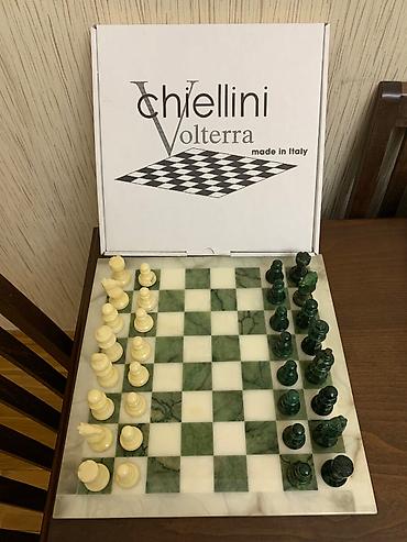 спорт: Chiellini Volterra – İtaliyada istehsal olunmuş daş şahmat dəsti - — 3