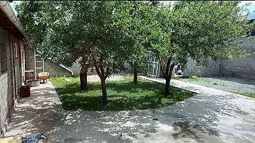 Дома: Ак Ордо 1. уй сатылат. Эл-Нур Банянын жанында. Ак орго Б.Алыкулова — 9