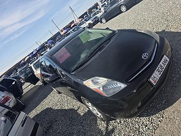 Toyota: Toyota Prius: 2006 г., 1.5 л, Гибрид — 3
