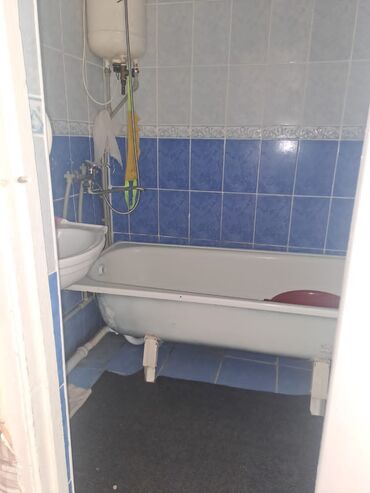 Продажа квартир: 4 комнаты, 77 м², 105 серия, 1 этаж, Старый ремонт — 5