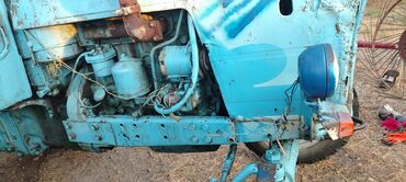 Traktorlar: Traktor işıək vəzyətdəir