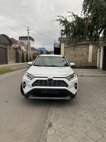 хорошая качественная обувь: Продаю: Toyota RAV4 Покупали в Toyota центр Бишкек Состояние