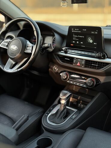 Kia: Kia K3: 2020 г., 1.6 л, Вариатор, Бензин, Седан at lalafo.kg — 10 Kia: Kia K3: 2020 г., 1.6 л, Вариатор, Бензин, Седан — 10