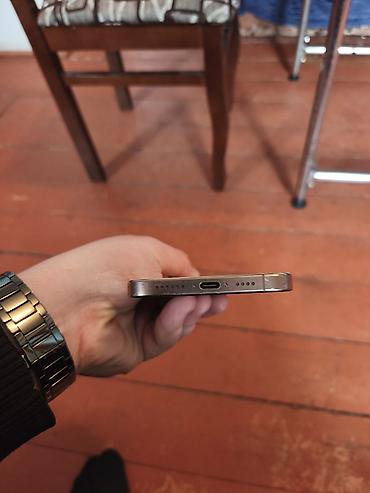 hisense pro: IPhone 16 Pro Max, 256 GB, Qızılı — 5