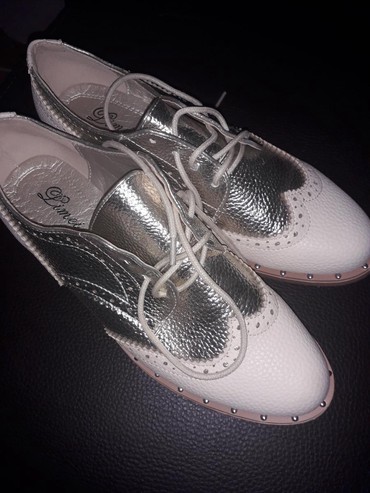 Shoes: Oxfords, 38