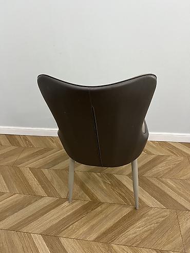 study table: Продается стол и 4 стула Размер стола 1.8м*0.9м Столешница- — 2