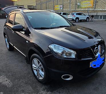 prius baqaj: Nissan Qashqai: 2 l | 2011 il Krossover — 8