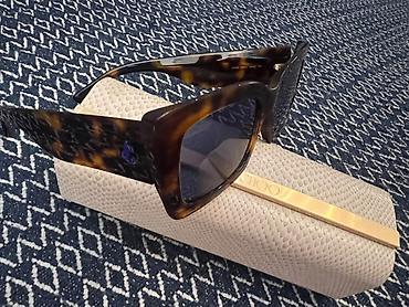 Eynəklər: Jimmy Choo gün eynəyi - Model: kəpənək/kedi-eye siluetli, qalın — 1