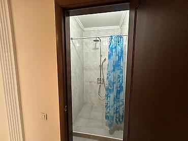 Долгосрочная аренда квартир: 3 комнаты, Агентство недвижимости — 8