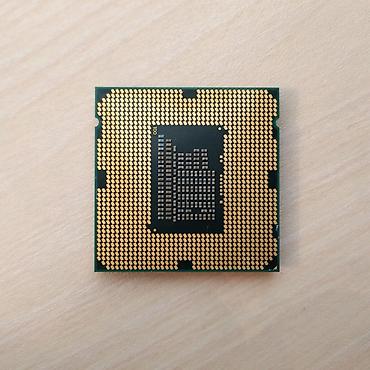 kompyuter hisseleri: Prosessor Intel Core i3 2100, 3-4 GHz, 2 nüvə, İşlənmiş — 2