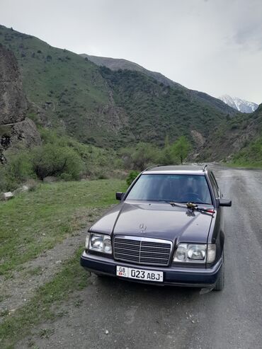 мерседес японец: Mercedes-Benz W124: 1992 г., 2.2 л, Механика, Бензин, Универсал