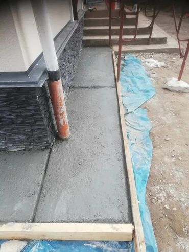 Покраска: Покраска окон, Покраска дверей, Покраска ворот, На водной основе, На масляной основе, 3-5 лет опыта — 3