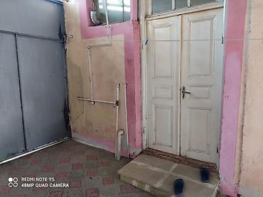 qurtulus 93 evler: Bakı, Yasamal, 2 otaqlı, Köhnə tikili, m. İnşaatçılar, 15 kv. m — 7