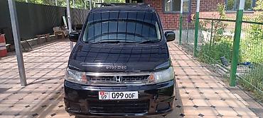 Унаа: Honda Stepwgn: 2004 г., 0.2 - engine capacity л, Вэн/Минивэн — 4