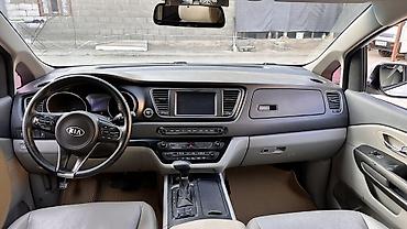 китайские авто в кредит: Kia Carnival: 2017 г., 2.2 л, Автомат, Дизель, Минивэн — 9