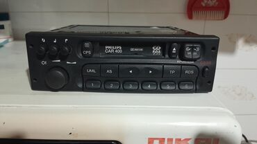 автомагнитола недорого: Автомагнитола Philips в рабочем состоянии 4 выхода на колонки