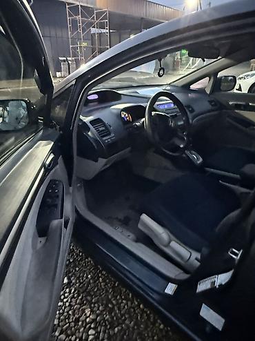 Honda: Honda Civic: 2007 г., 1.3 л, Вариатор, Гибрид, Седан — 22