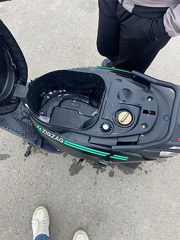 skuter teker: - Zigzag, 50 sm3, 2450 km — 4