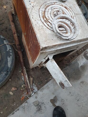 Печи, плиты: Печка сатылат. Паровой отоплениеден алынган. 
Баары жакшы — 13