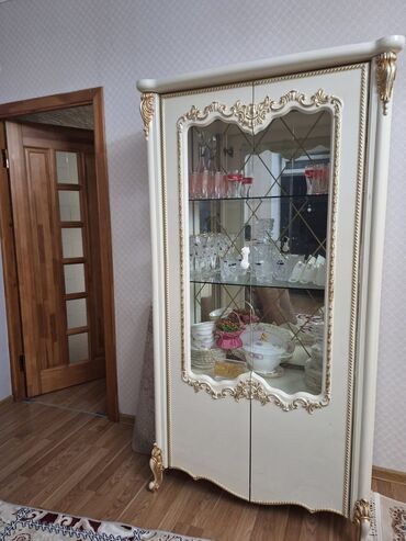 tort qablari qiymeti: Qorka 110azn. Unvan Sabunçu//3529b//glr