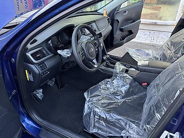 Kia: Kia Optima sedan – tünd mavi rəng, Azərbaycan nömrə nişanı 20-FD-377 — 14