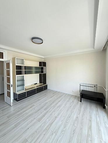 Продажа квартир: 3 комнаты, 73 м², Индивидуалка, 3 этаж, Евроремонт — 3