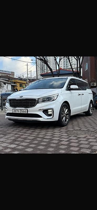 Kia: Kia Carnival: 2019 г., 2.2 л, Автомат, Дизель, Минивэн — 1