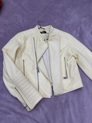 Kurtkalar: Qadın üst geyimləri – müxtəlif modellər 1) Açıq boz rəngli dəri — 3