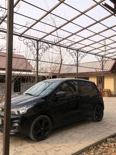 Chevrolet: Chevrolet Spark: 2016 г., 1 л, Автомат, Хэтчбэк — 7