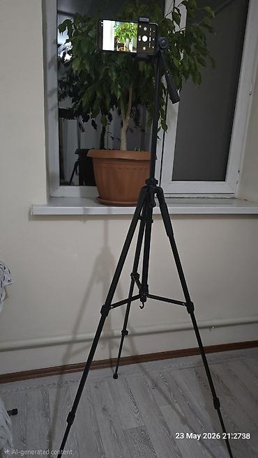 📸 Сдам в аренду штатив для камеры и телефона в Бишкеке. Состояние