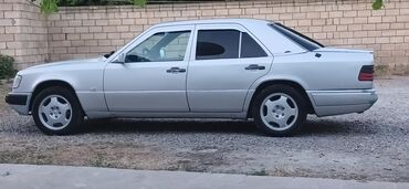 Mercedes-Benz: Mercedes-Benz W124: 2.8 l | 1994 il Sedan — 8