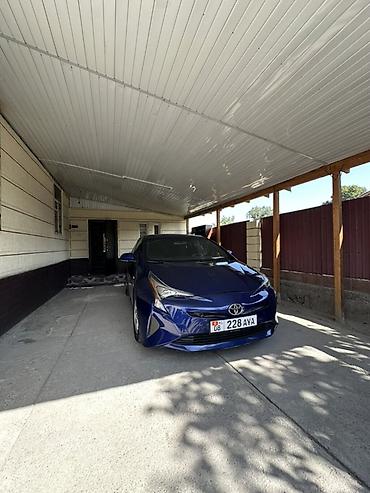 Продажа авто: Toyota Prius: 2016 г., 1.8 л, Гибрид, Хэтчбэк — 2