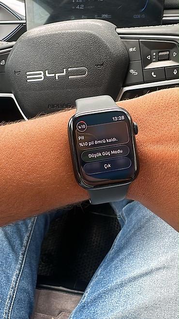 Apple Watch Series 9 – qara/alüminium korpus, silikon idman qayışı