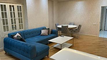 İcarəyə verilir 3 otaqlı yeni tikili 74 m², Gənclik m. Kateqoriya — 3