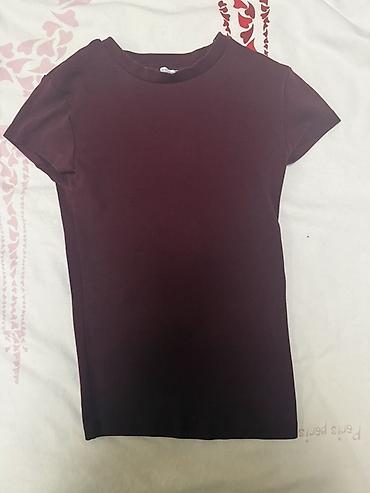 futbolka: Bershka qadın köynəyi (25 manata alinib) - Rəng: tünd bordo (şərab — 2