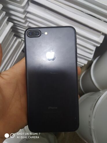 Apple iPhone: IPhone 7 Plus, 32 GB, Qara, Face ID, Barmaq izi