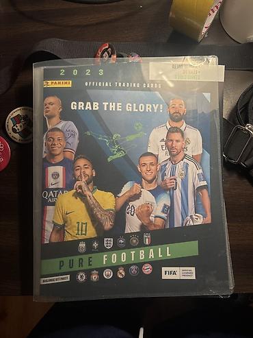 Спорт и хобби: Panini 2023 Pure Football – rəsmi lisenziyalı futbol kartları albomu — 2