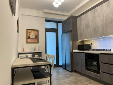 Uzunmüddətli kirayə mənzillər: Sumqayıt şəhəri,Dəniz kənarında,Elit kompleks olan Xəzri rezidensdə,11 — 6