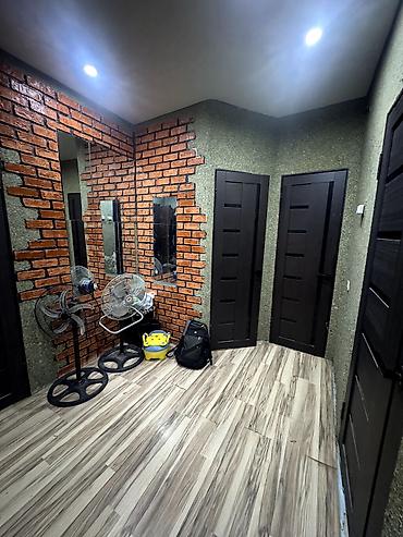 Продажа квартир: 3 комнаты, 65 м² — 2