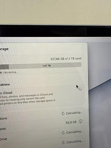 Ноутбуки Apple (MacBook): Apple MacBook Pro 16" (серебристый) - Экран 16 дюймов Retina, тонкие — 9